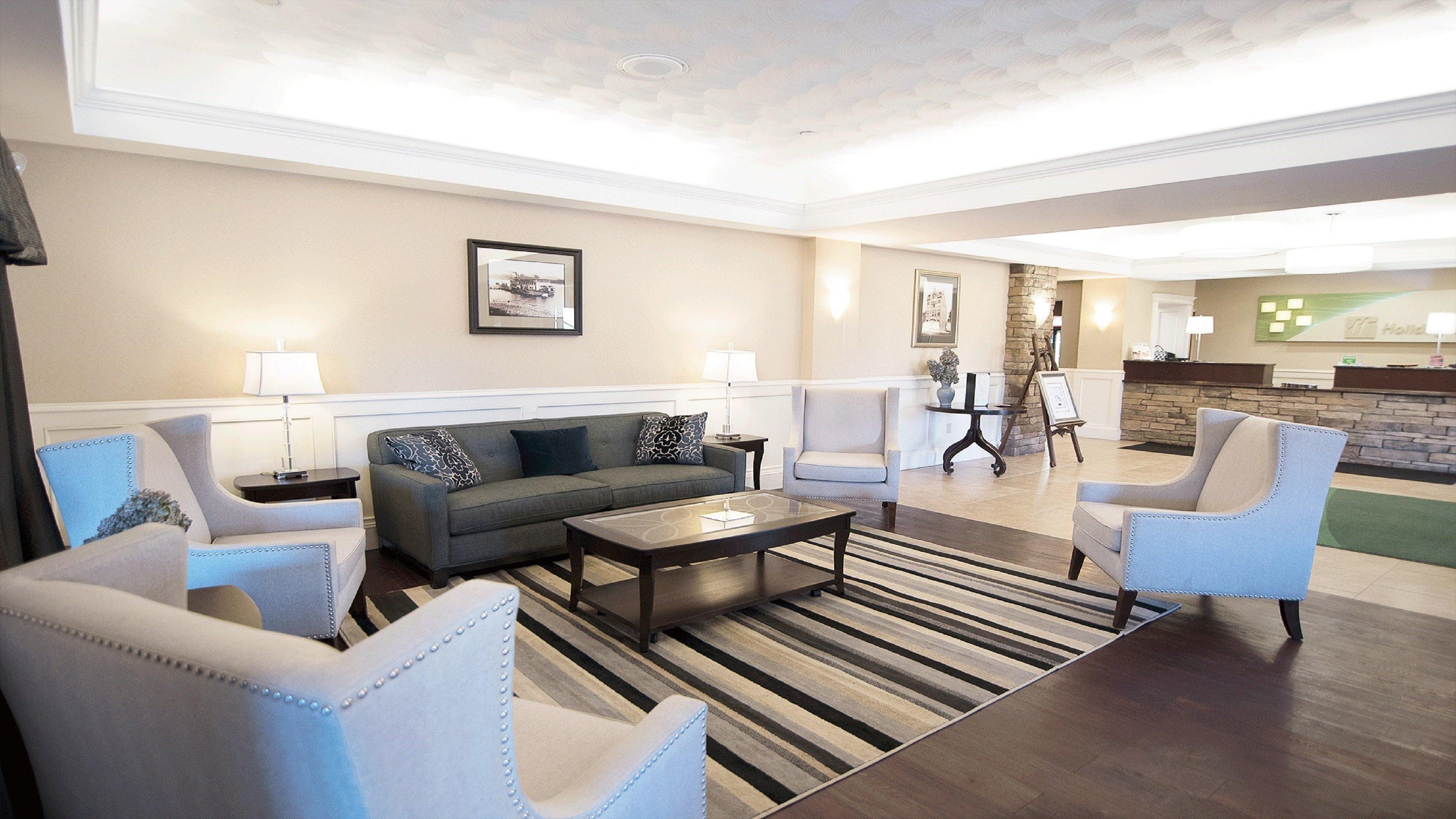 Hotel Holiday By Ihg 3*